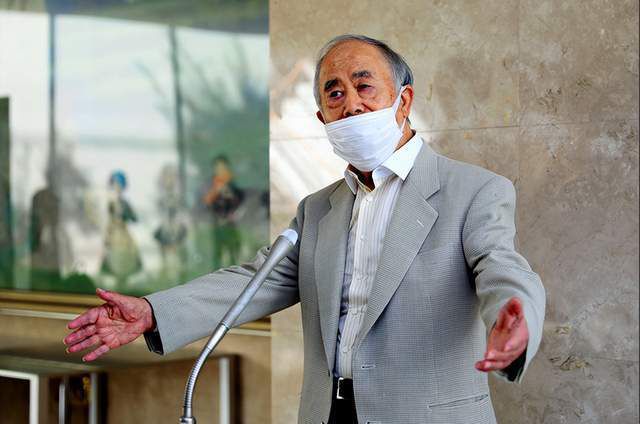 日韩亚洲人成网站在线播放