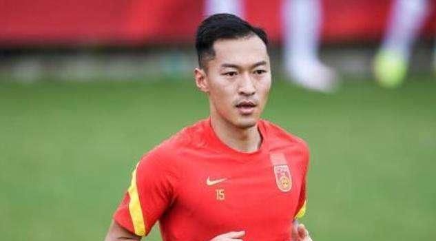帅哥吸美女胸