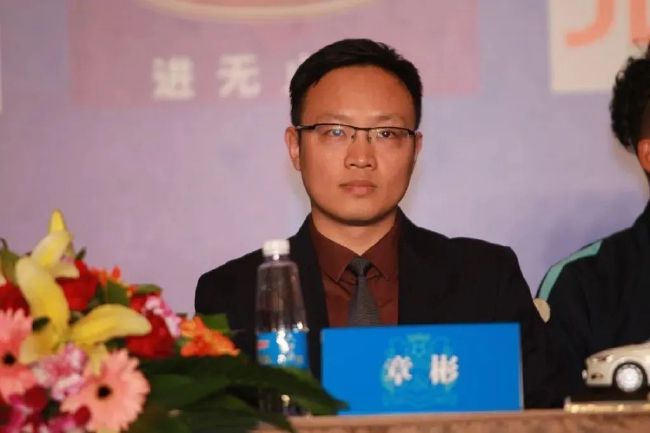 免费成人高清在线视频